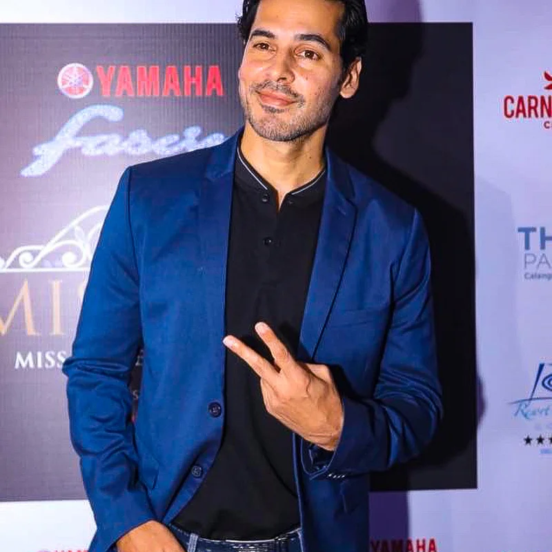 Dino Moria at Rio Events